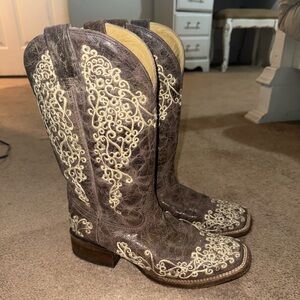 Corral Tan Cowboy Boots with Yellow Lining